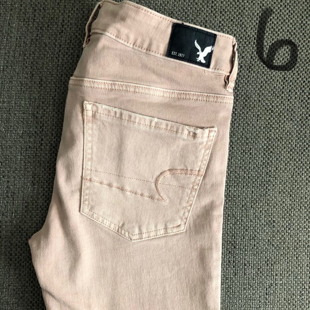American Eagle, pink jeans size 6